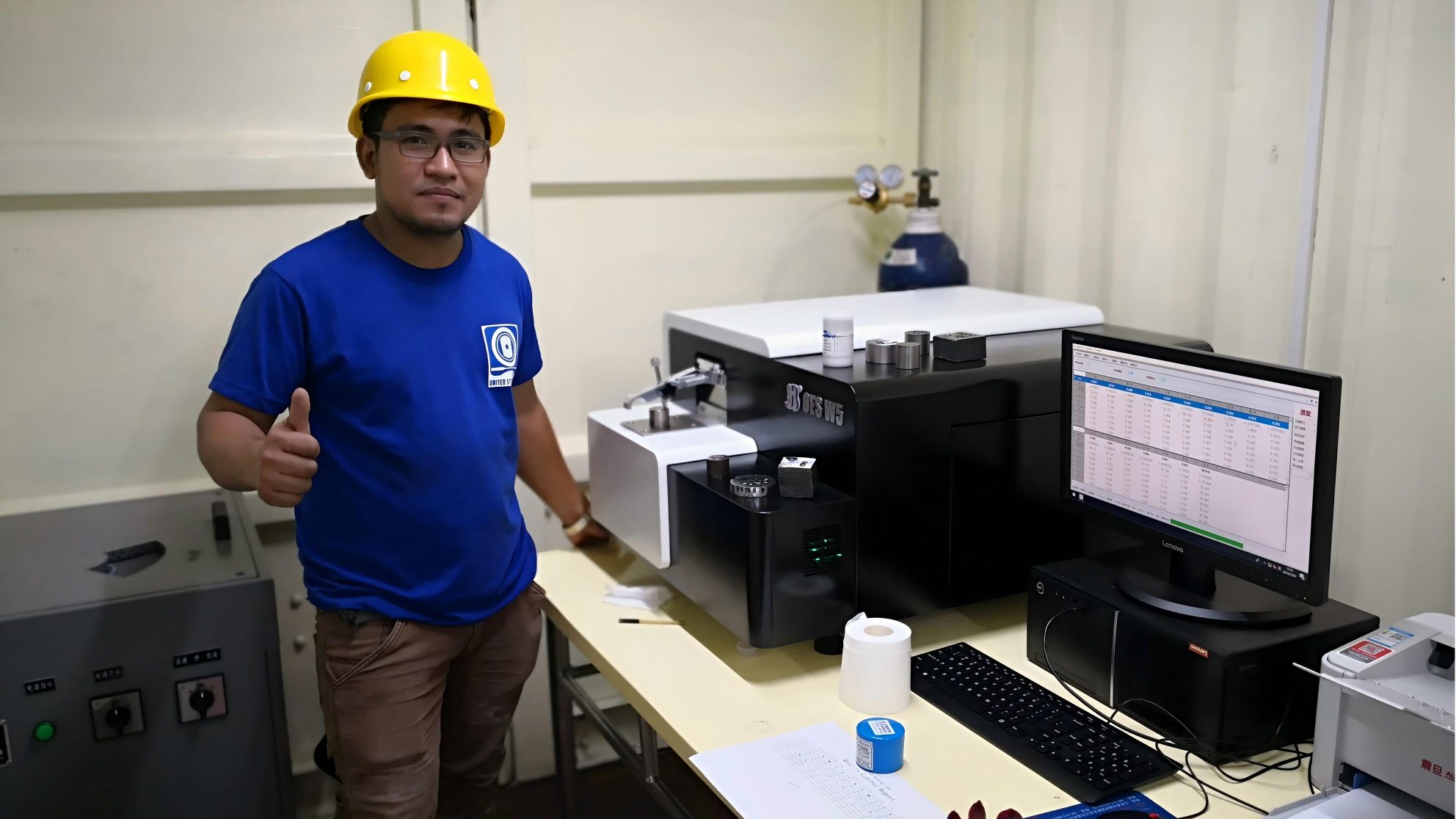 Spectromètre d'émission optique W5 pour barres d'armature en acier Q195, Q235 et Q275